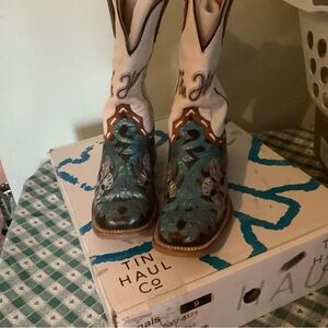 Tin Haul Blue and White Western Boots